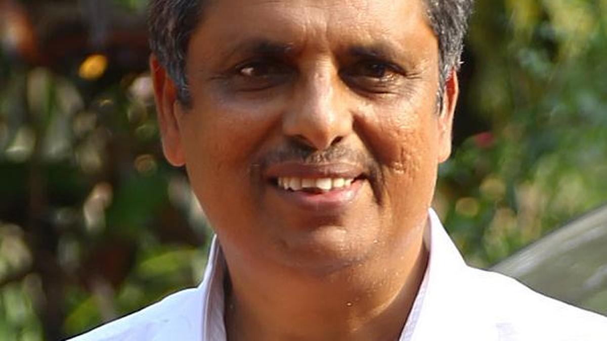 CPI(M) leader serves defamation notice on Congress district panchayat member
