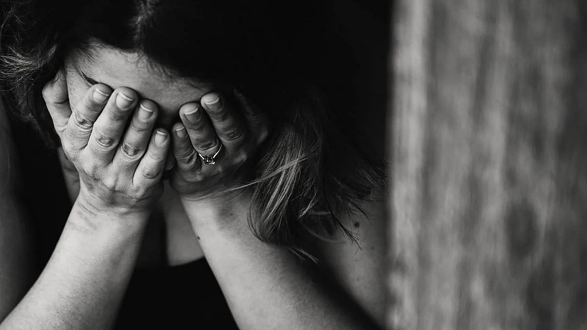 Virar Woman Dies by Suicide After ₹1 Crore Blackmail Over Fake Acting Promise