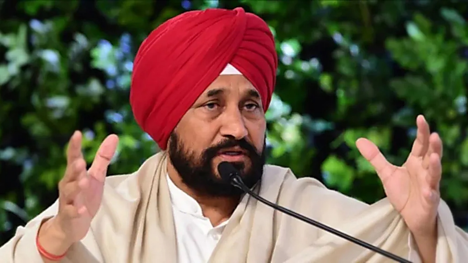 Former Punjab CM Channi hides in tipper truck during illegal sand mining raid in Ropar