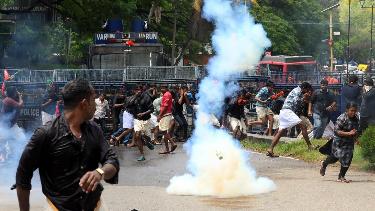 BJP-Yuva Morcha march to Kerala Assembly turns violent, police deploy tear gas